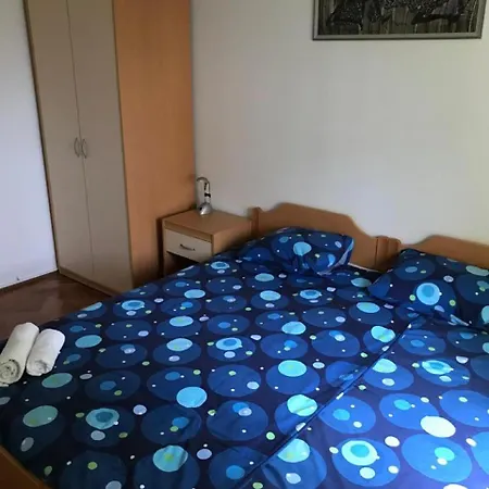 Apartman Maestral *